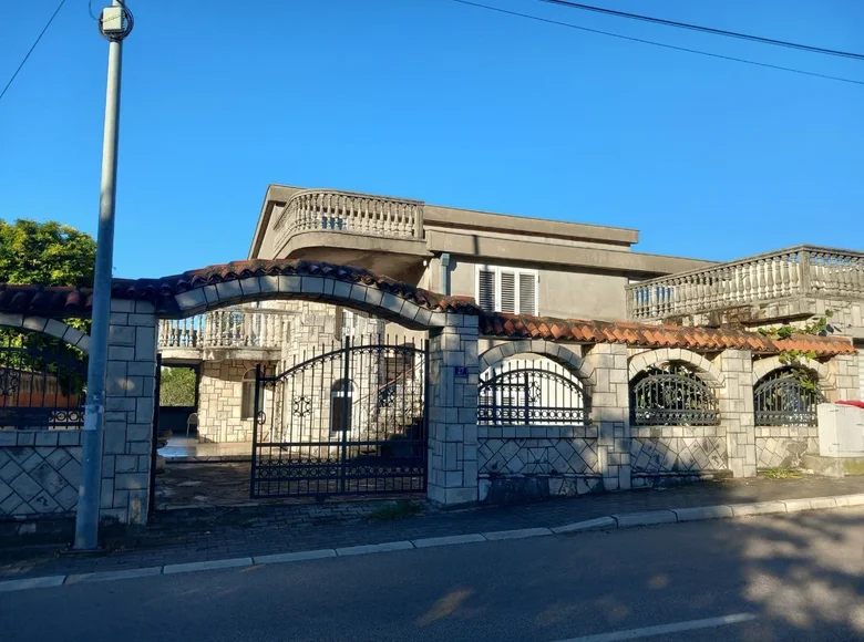 Willa 7 pokojów 300 m² Bar, Czarnogóra