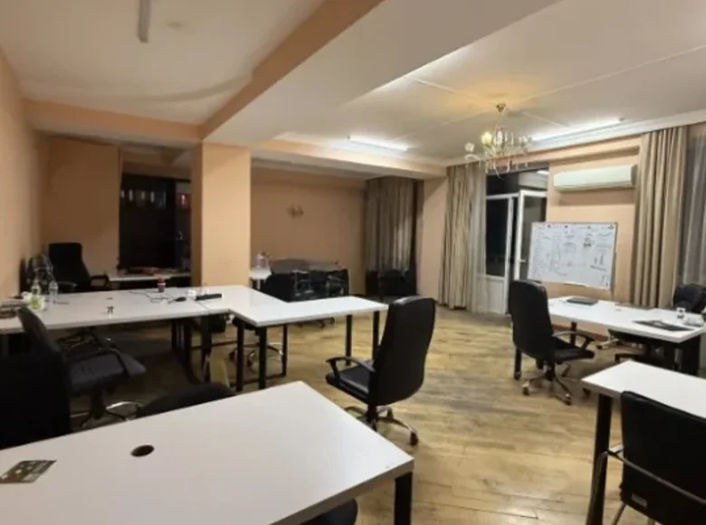Офис 7 комнат 290 м², Грузия