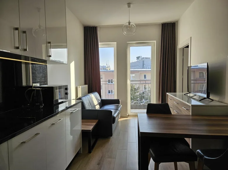 2 room apartment 32 m² in Warsaw, Poland