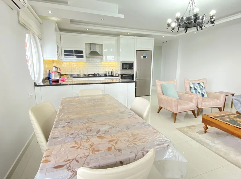Appartement 4 chambres 250 m² Mahmutlar, Turquie
