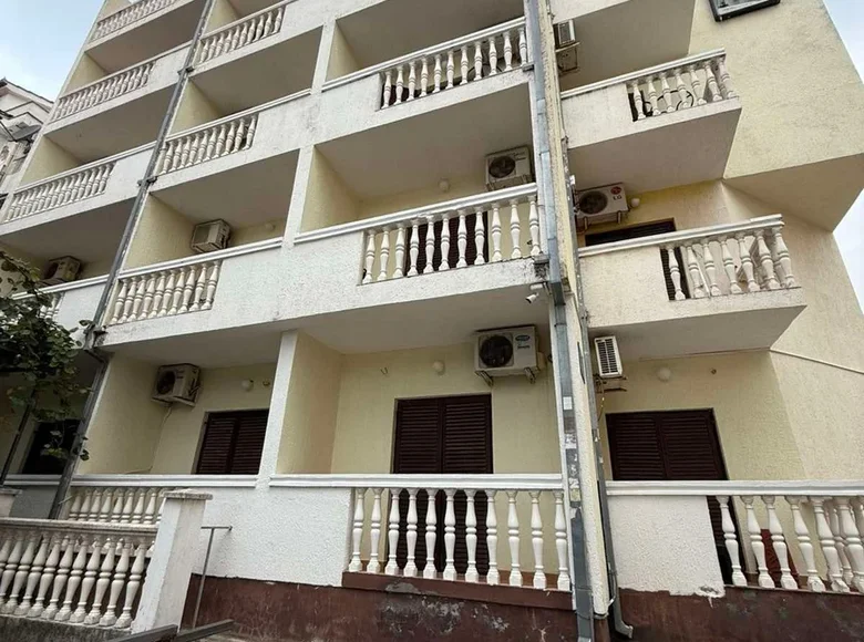 1 bedroom apartment 1 100 m² Budva, Montenegro