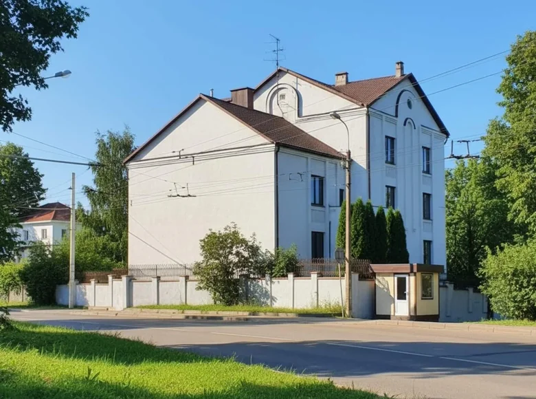Dom wolnostojący 948 m² Mińsk, Białoruś