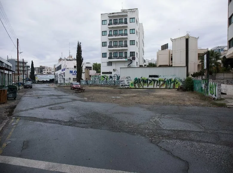 Atterrir  Spilia, Chypre