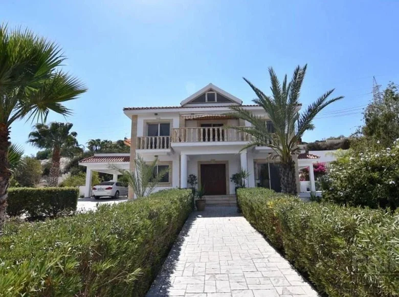 4 bedroom Villa  in Pyrgos Lemesou, Cyprus