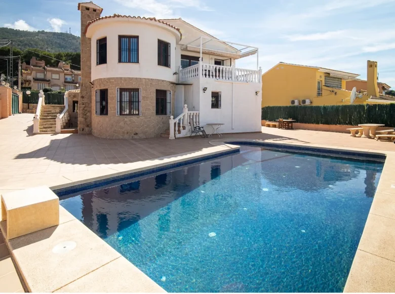 villa de 5 dormitorios 362 m² Alfaz del Pi, Španjolska