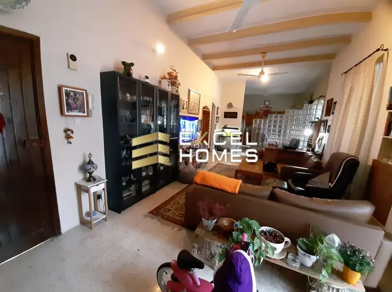 Wohnung 3 Schlafzimmer  Saint Julians, Malta