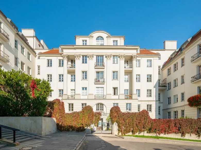 4 room apartment 137 m² Warsaw, Poland