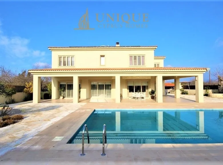 4 bedroom Villa 400 m² Polemi, Cyprus
