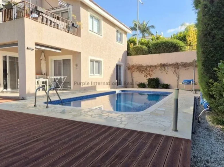 Villa de tres dormitorios 150 m² Tala, Chipre
