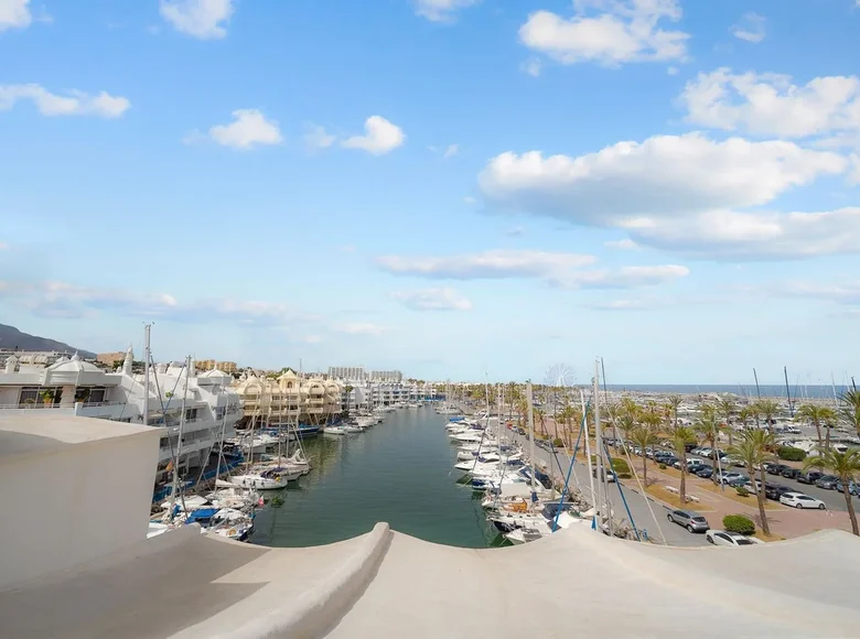 Apartamento 4 habitaciones 313 m² Benalmadena, Španjolska