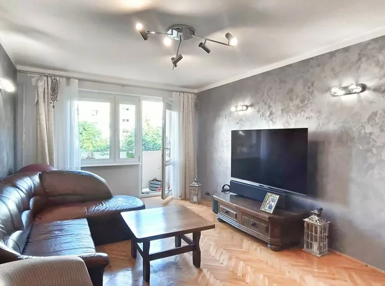 Mieszkanie 3 pokoi 70 m² Bydgoszcz, Polska