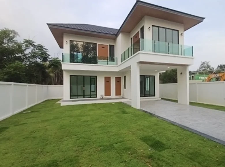 Willa 3 pokoi 230 m² Huai Yai, Tajlandia
