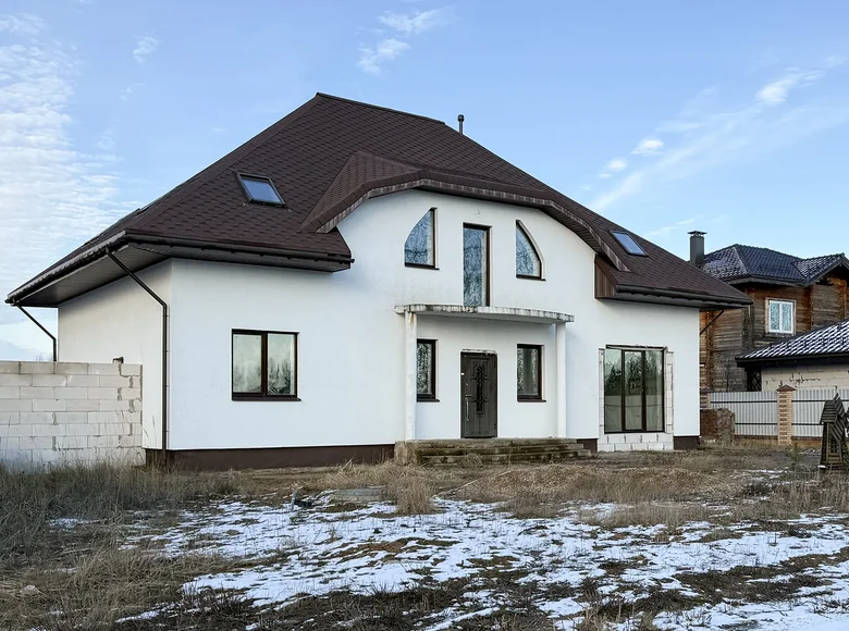 5 bedroom house 239 m² Kalodziscanski sielski Saviet, Belarus