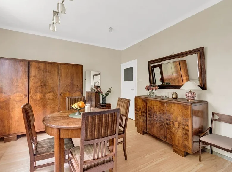 Wohnung 1 zimmer 37 m² in Warschau, Polen