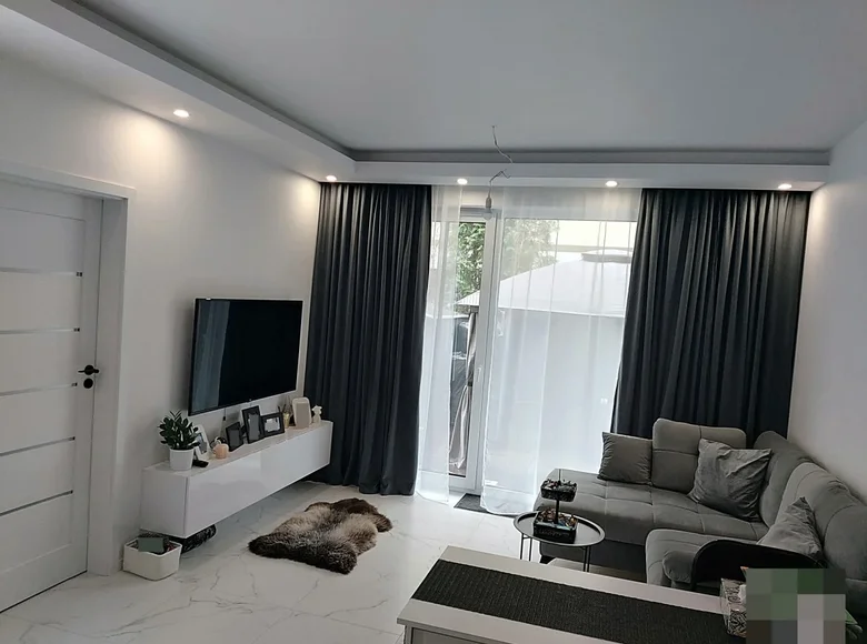 2 bedroom apartment 54 m² Marki, Poland