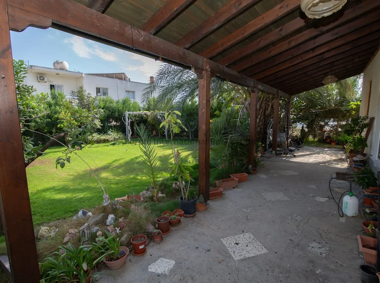 Bungalow 3 chambres 120 m² Dromolaxia Meneou Municipality, Chypre