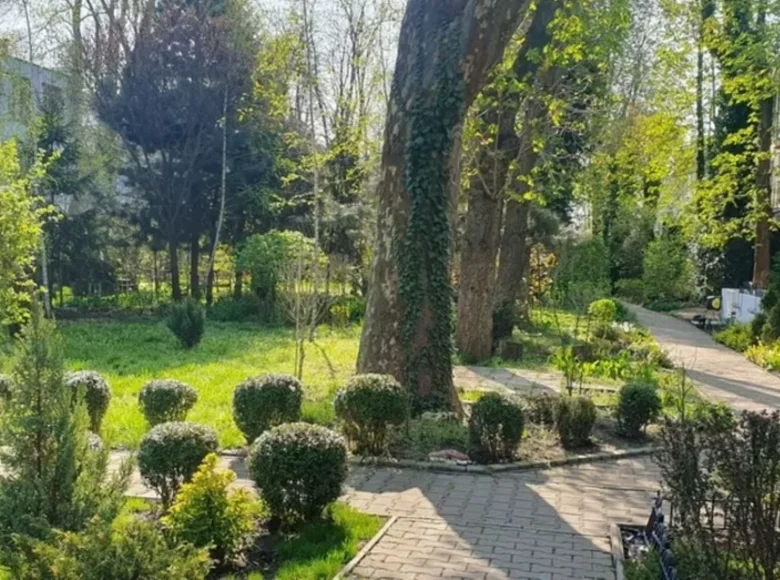 Commercial property 360 m² in Odesa, Ukraine