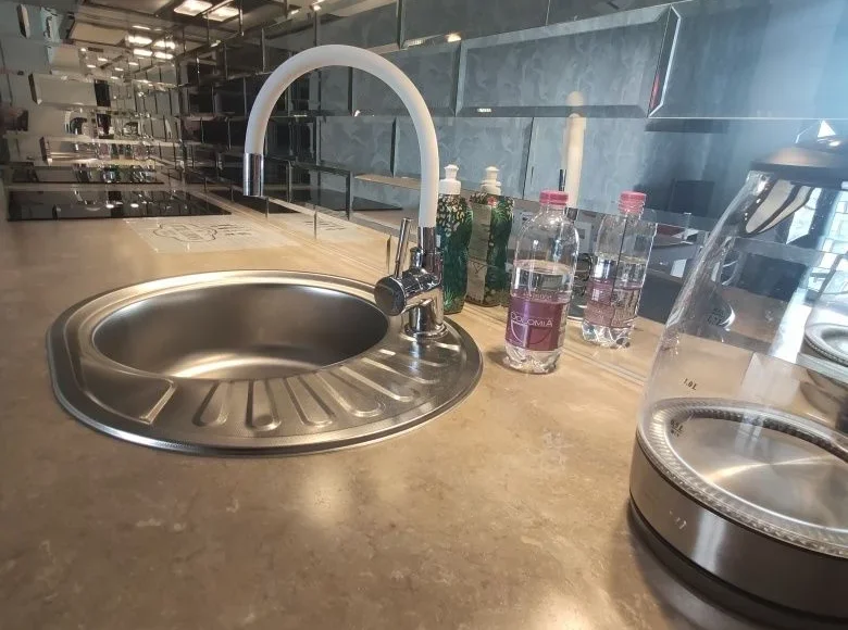 Wohnung 2 zimmer 39 m² in Warschau, Polen