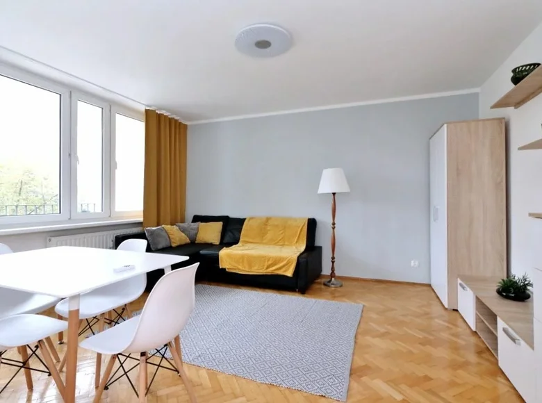 2 room apartment 49 m² in Warsaw, Poland