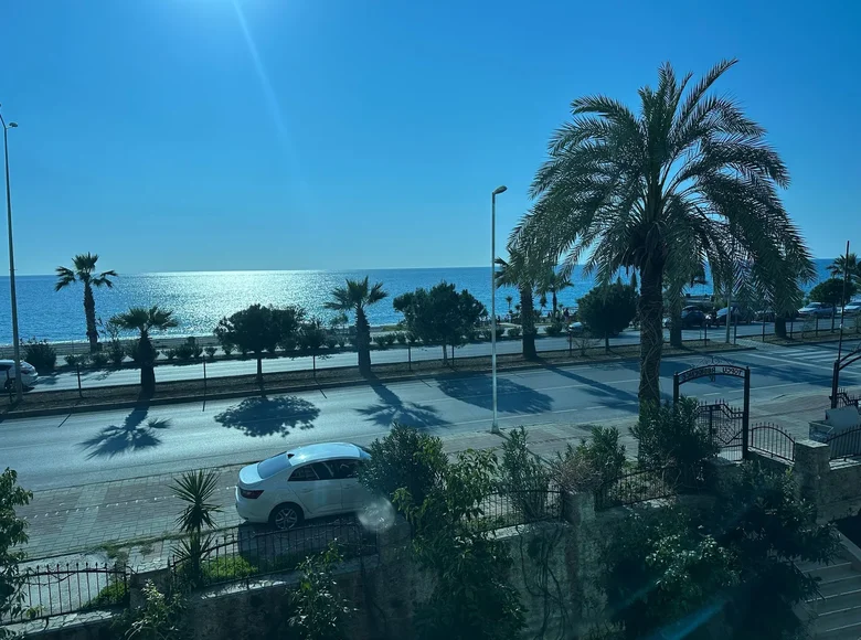 Mieszkanie 3 pokoi  Mahmutlar, Turcja