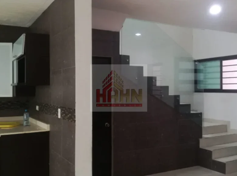Casa 3 habitaciones 205 m² Irapuato, México
