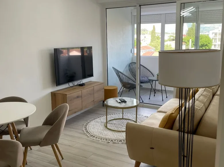 Apartamento 1 habitación 50 m² en Podgorica, Montenegro