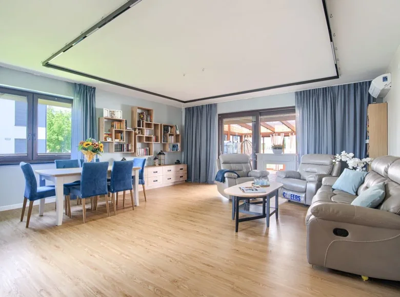 4 bedroom house 230 m² Warsaw, Poland