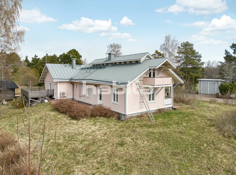 5 bedroom house 184 m² Masku, Finland