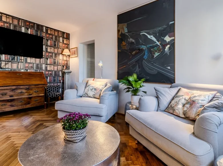 2 room apartment 38 m² Warsaw, Poland