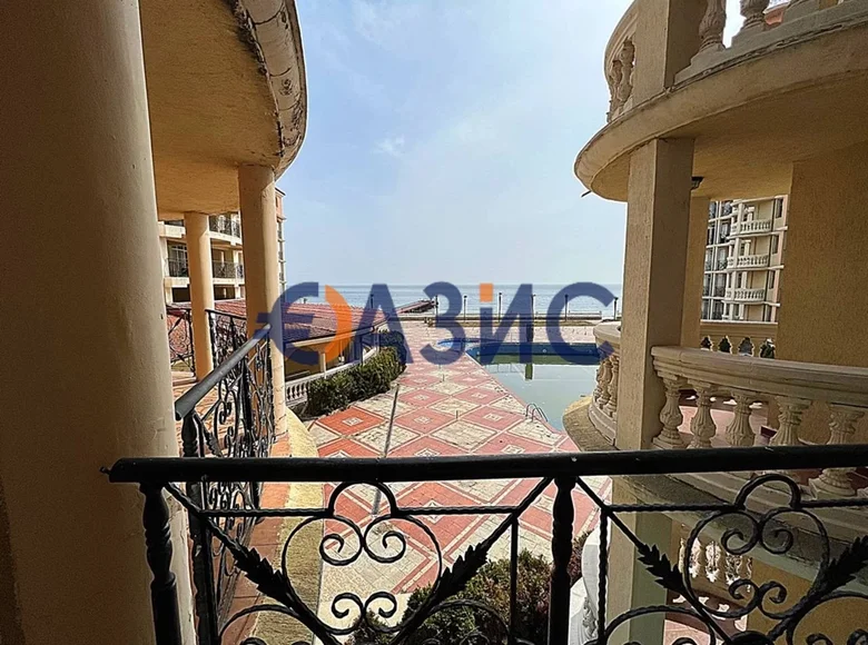 Mieszkanie 2 pokoi 93 m² Sweti Włas, Bułgaria