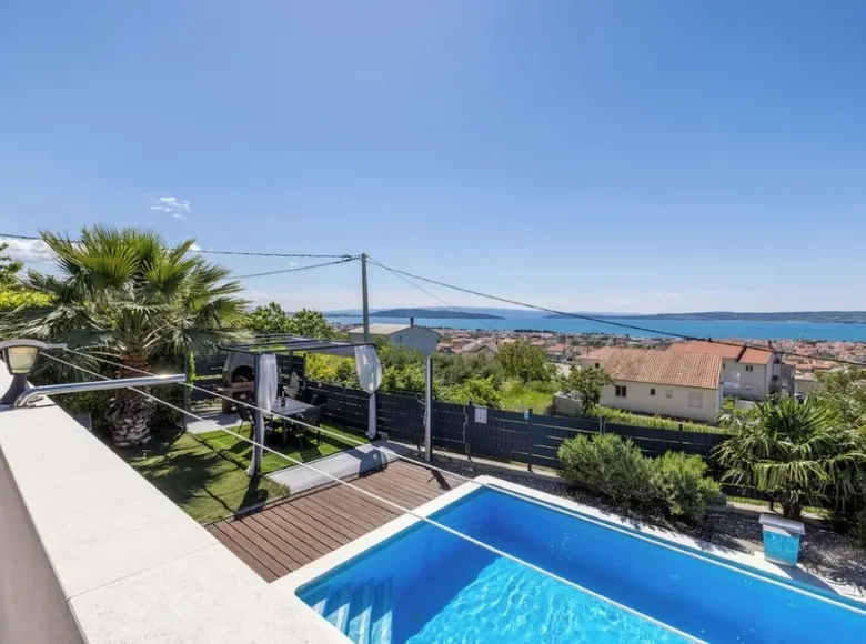 4 bedroom Villa 386 m² Grad Split, Croatia