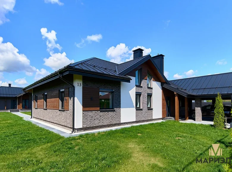 Cottage 247 m² Scomyslicki sielski Saviet, Belarus