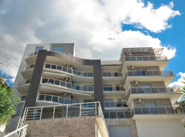 1 bedroom apartment 55 m² Przno, Montenegro