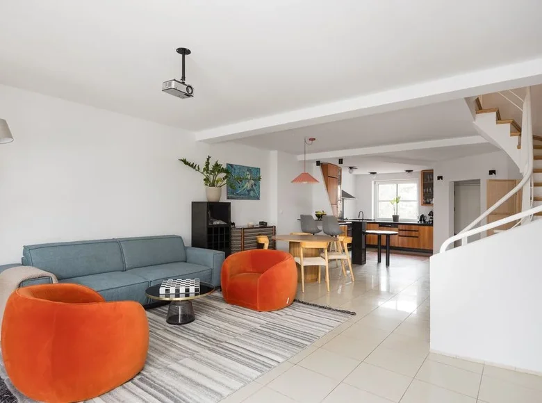 7 room house 196 m² Warsaw, Poland