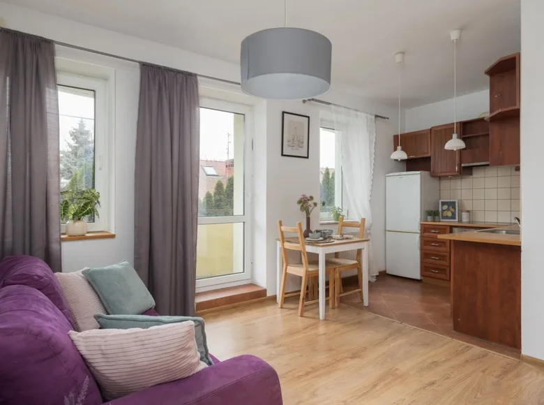 2 room apartment 37 m² Warsaw, Poland