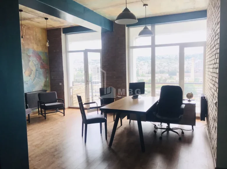 Квартира 3 комнаты 100 м² Тбилиси, Грузия