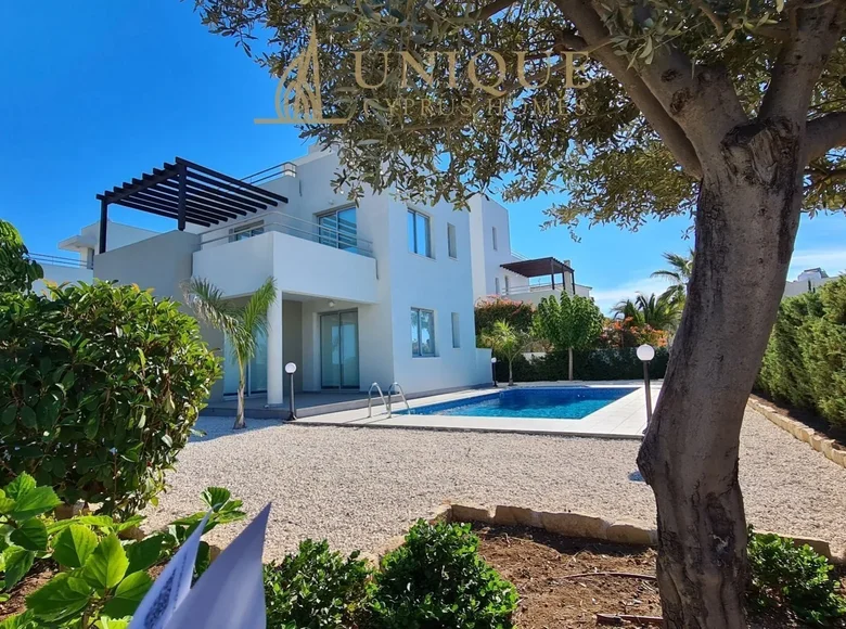 3-Schlafzimmer-Villa 143 m² Peyia, Zypern