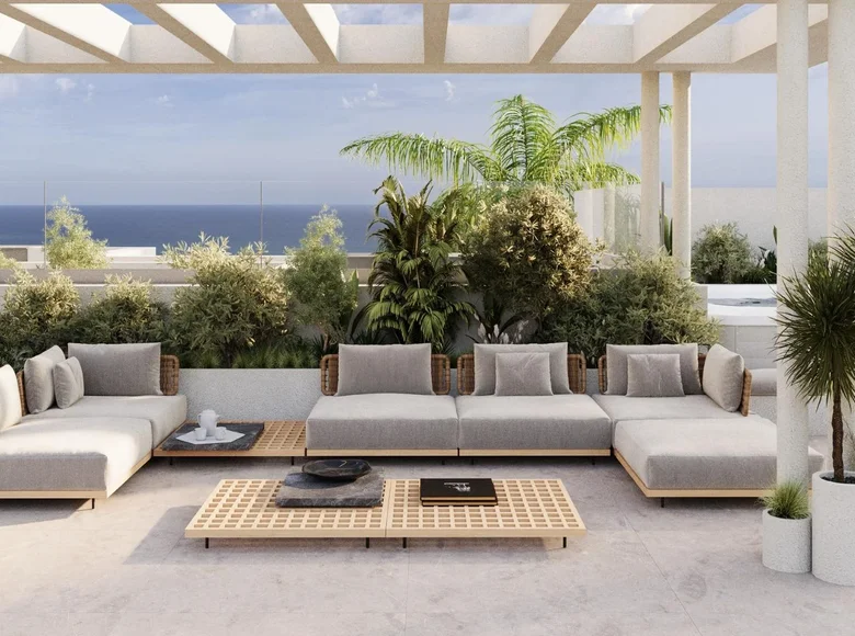 Mieszkanie 4 pokoi  Estepona, Hiszpania