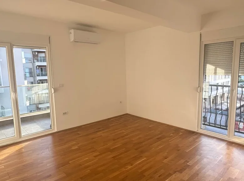 Apartamento 1 habitación 62 m², Montenegro