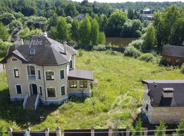 Haus 7 zimmer 435 m² Föderationskreis Zentralrussland, Russland