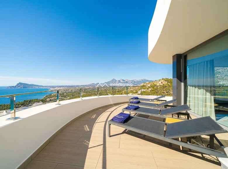 Вилла 4 спальни 674 м² Альтеа, Испания