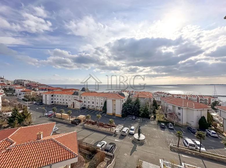 Квартира 4 комнаты 134 м² Святой Влас, Болгария