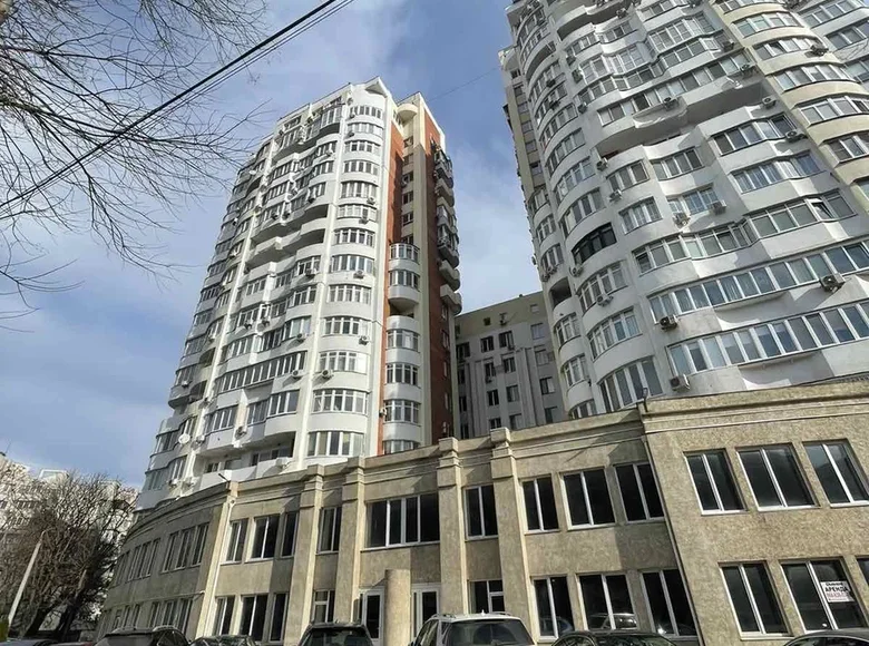 Коммерческое помещение 2 265 м² в Одессе, Украина
