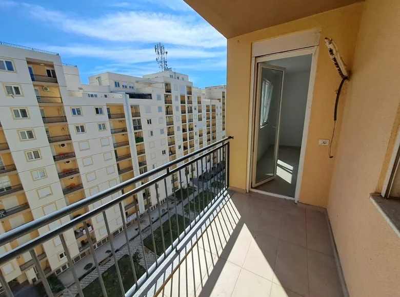 Квартира 2 комнаты 72 м² Лежа, Албания