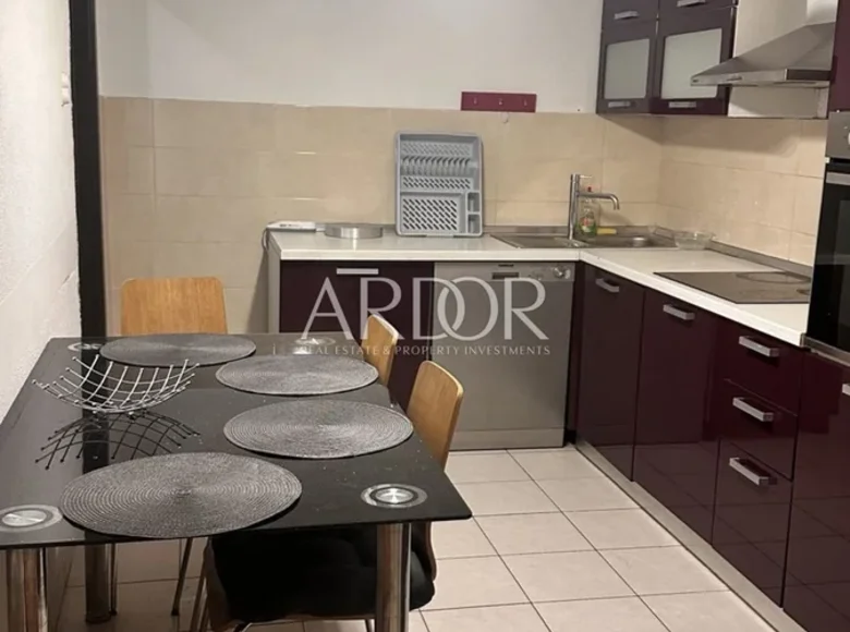 2 bedroom apartment 65 m² Grad Rijeka, Croatia