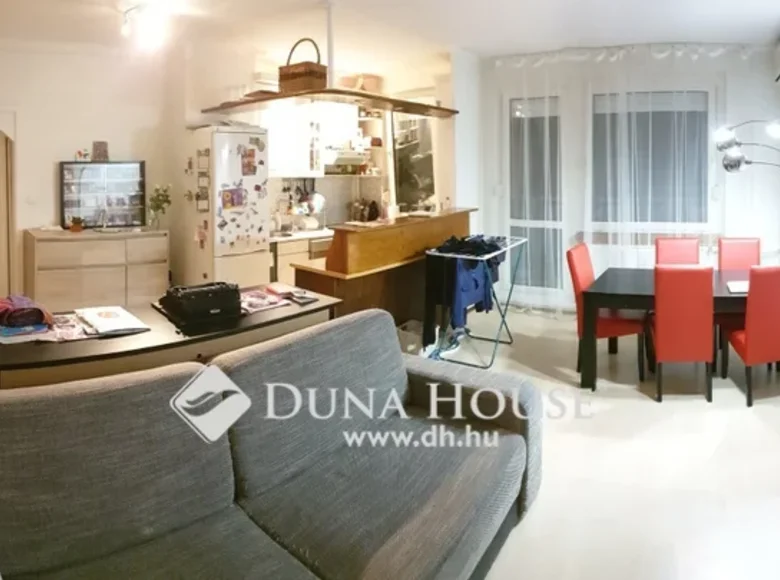 Apartment 67 m² Budapest, Hungary