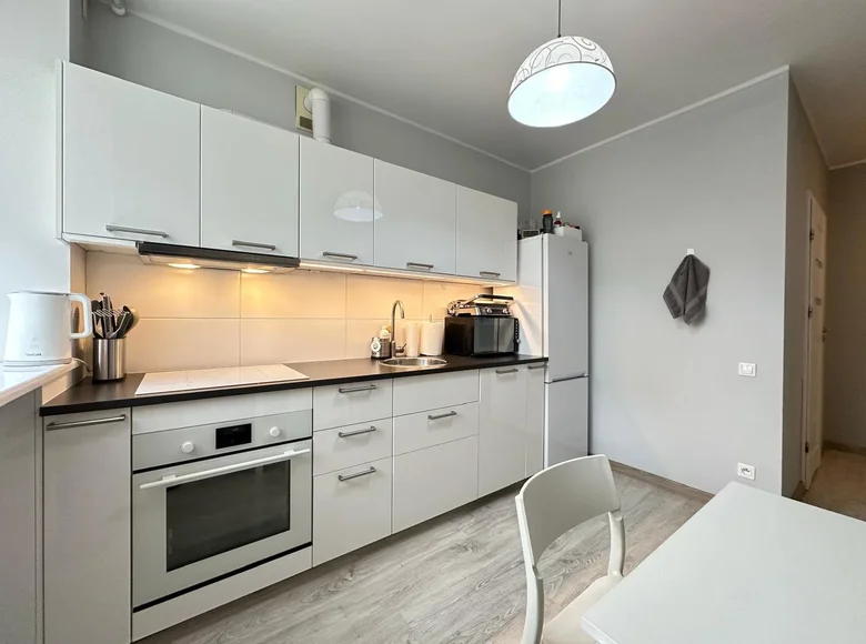 1 bedroom apartment 42 m² Warsaw, Poland