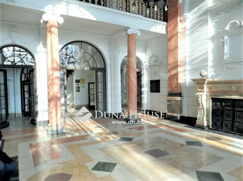 Apartment 2 bathrooms 82 m² in Budapest, Hungary