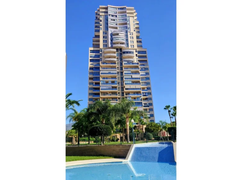 Квартира 3 спальни 121 м² Бенидорм, Испания