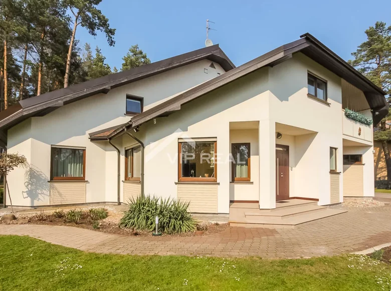 4 room house 300 m² in Jurmala, Latvia